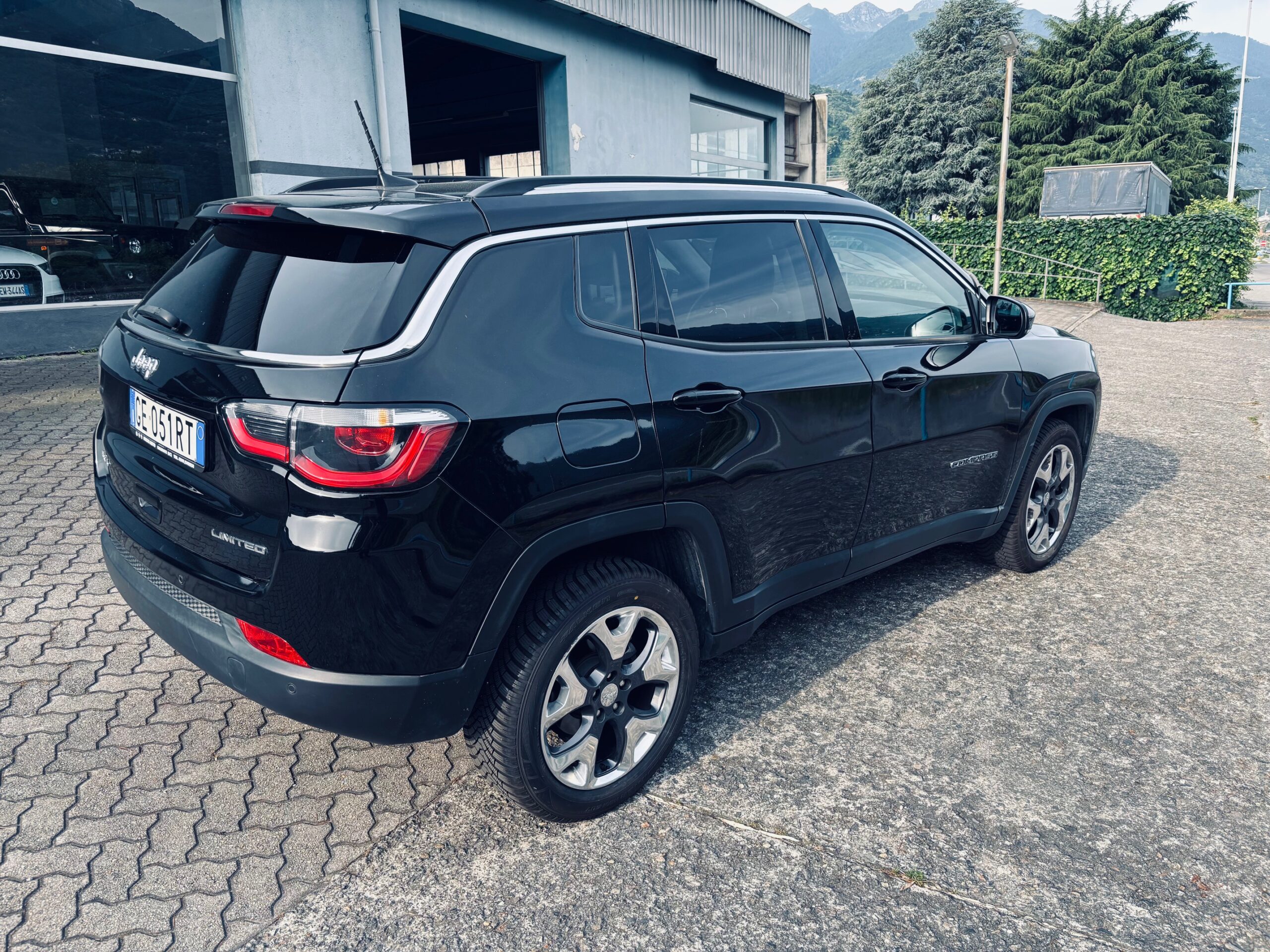 JEEP COMPASS