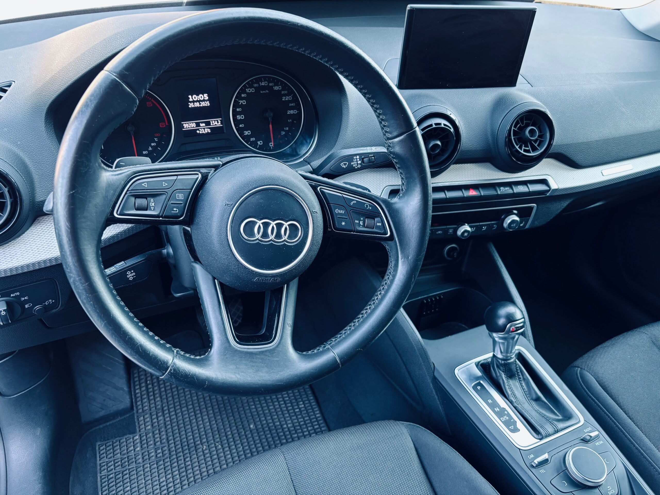 AUDI Q2 TDI QUATTRO S-Tronic