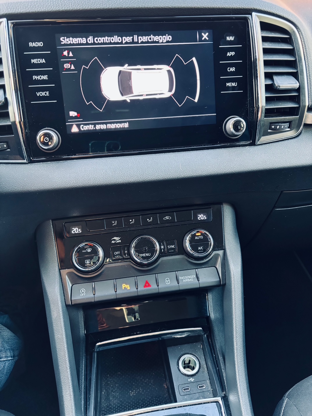 SKODA KAROQ 2.0 TDI 4X4 Dsg
