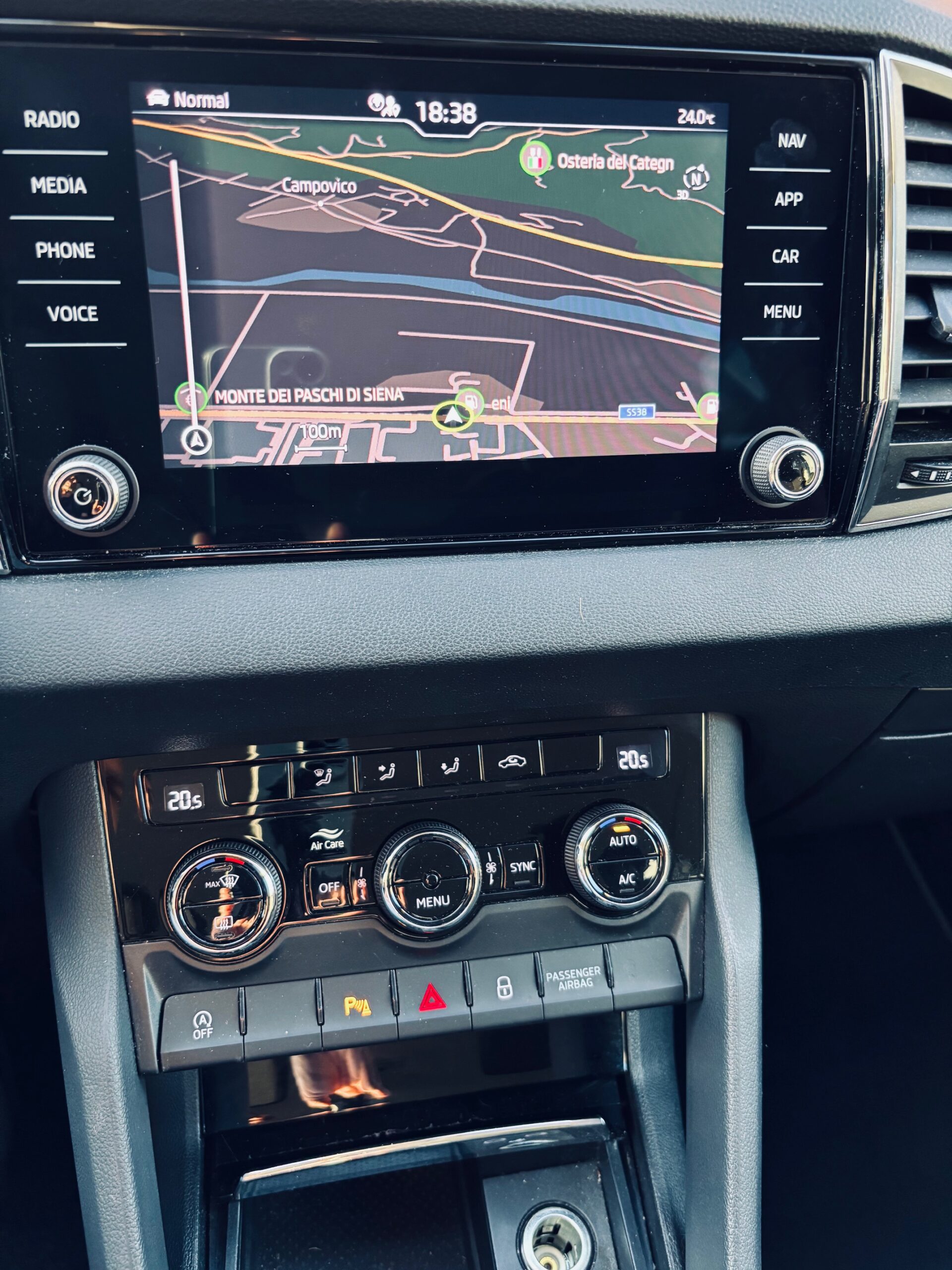 SKODA KAROQ 2.0 TDI 4X4 Dsg