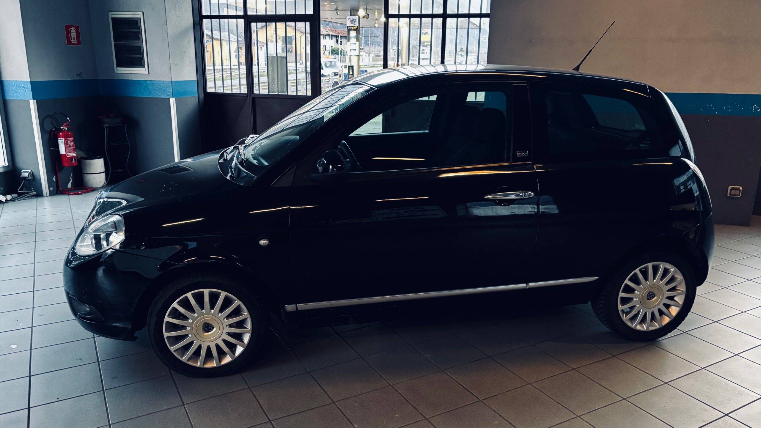 LANCIA YPSILON 1.3 Mtj unica