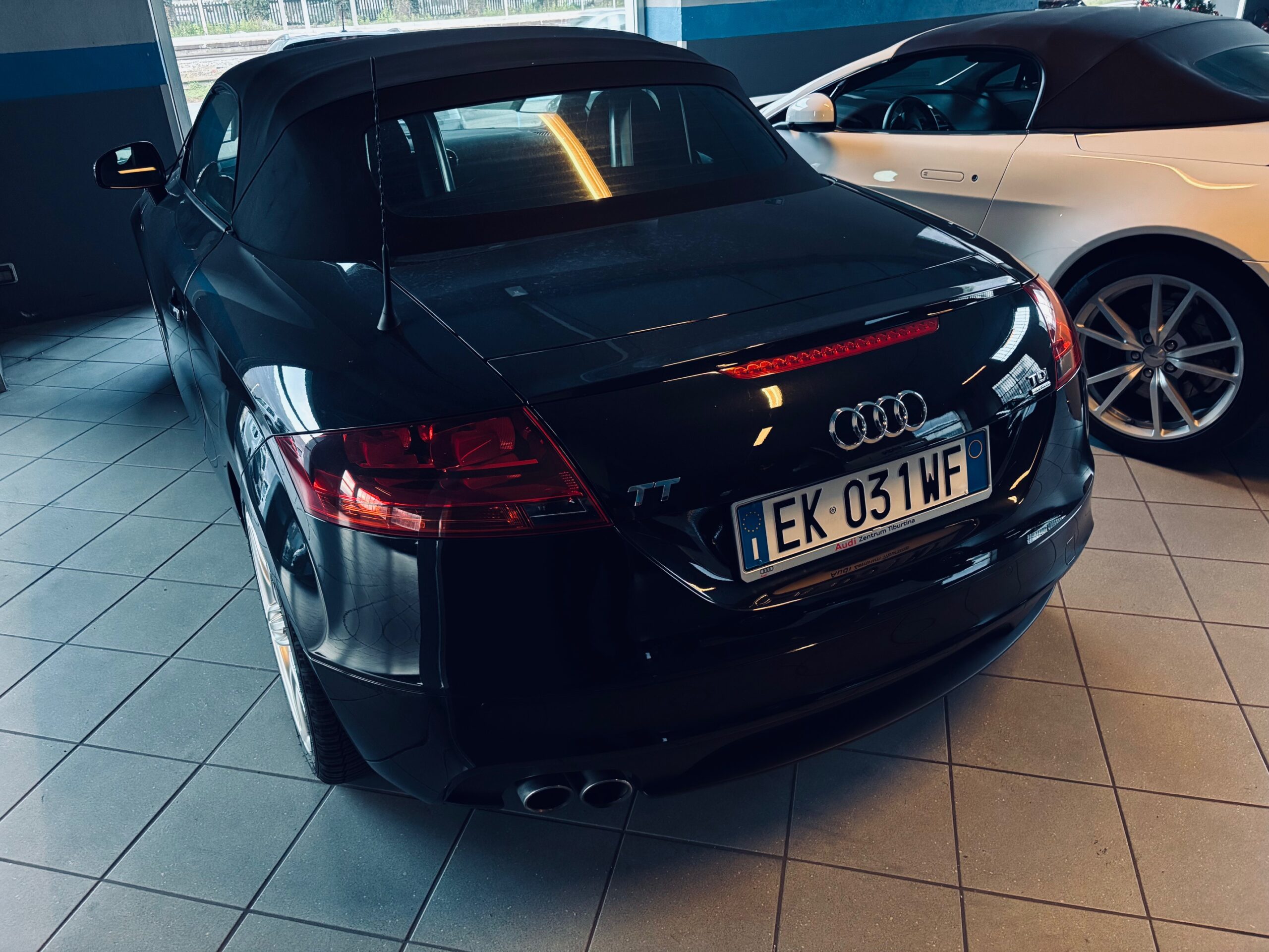 AUDI TT roadster quattro S-line