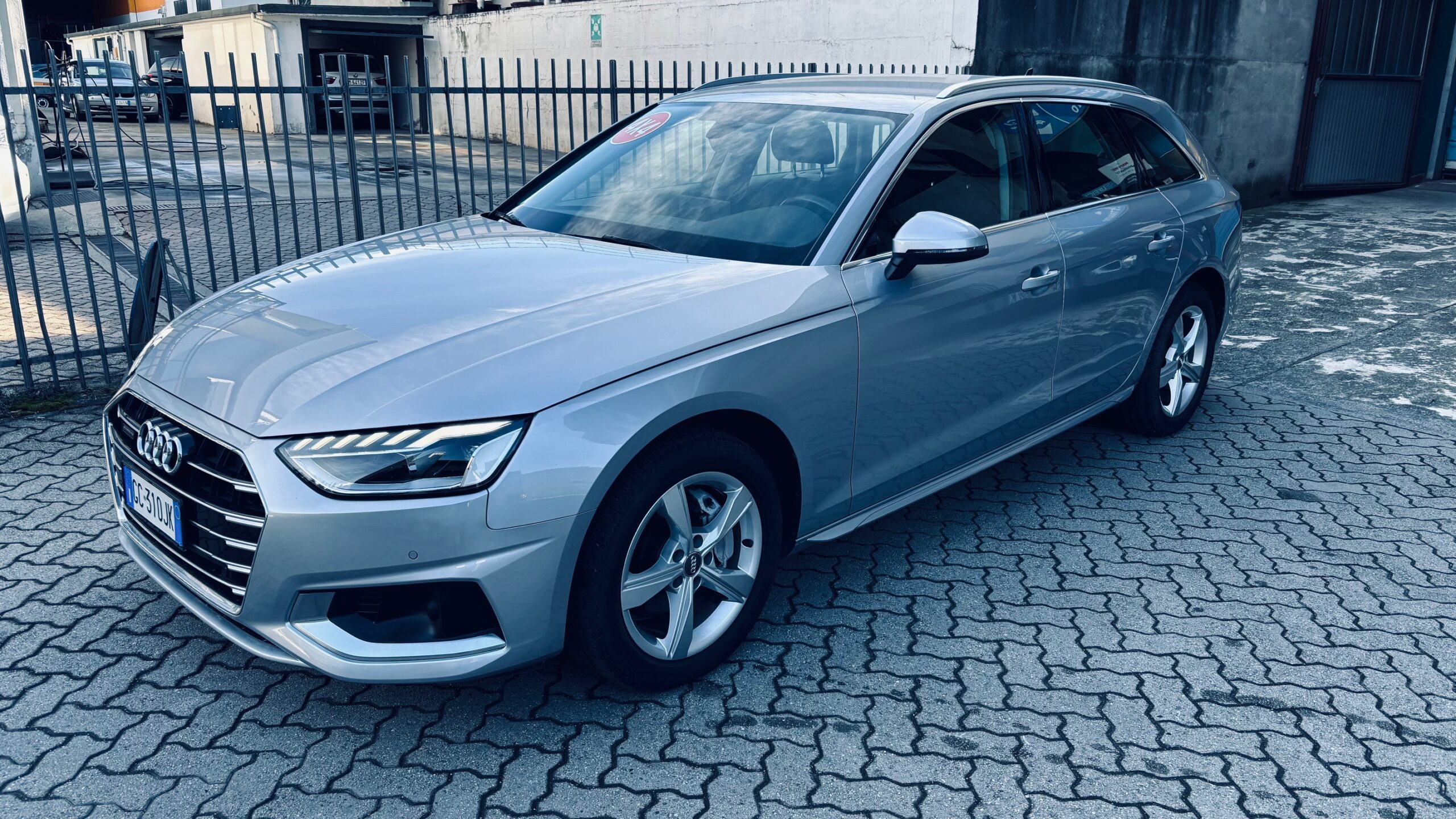 AUDI A4 Avant 2.0 Tdi Quattro S.tronic