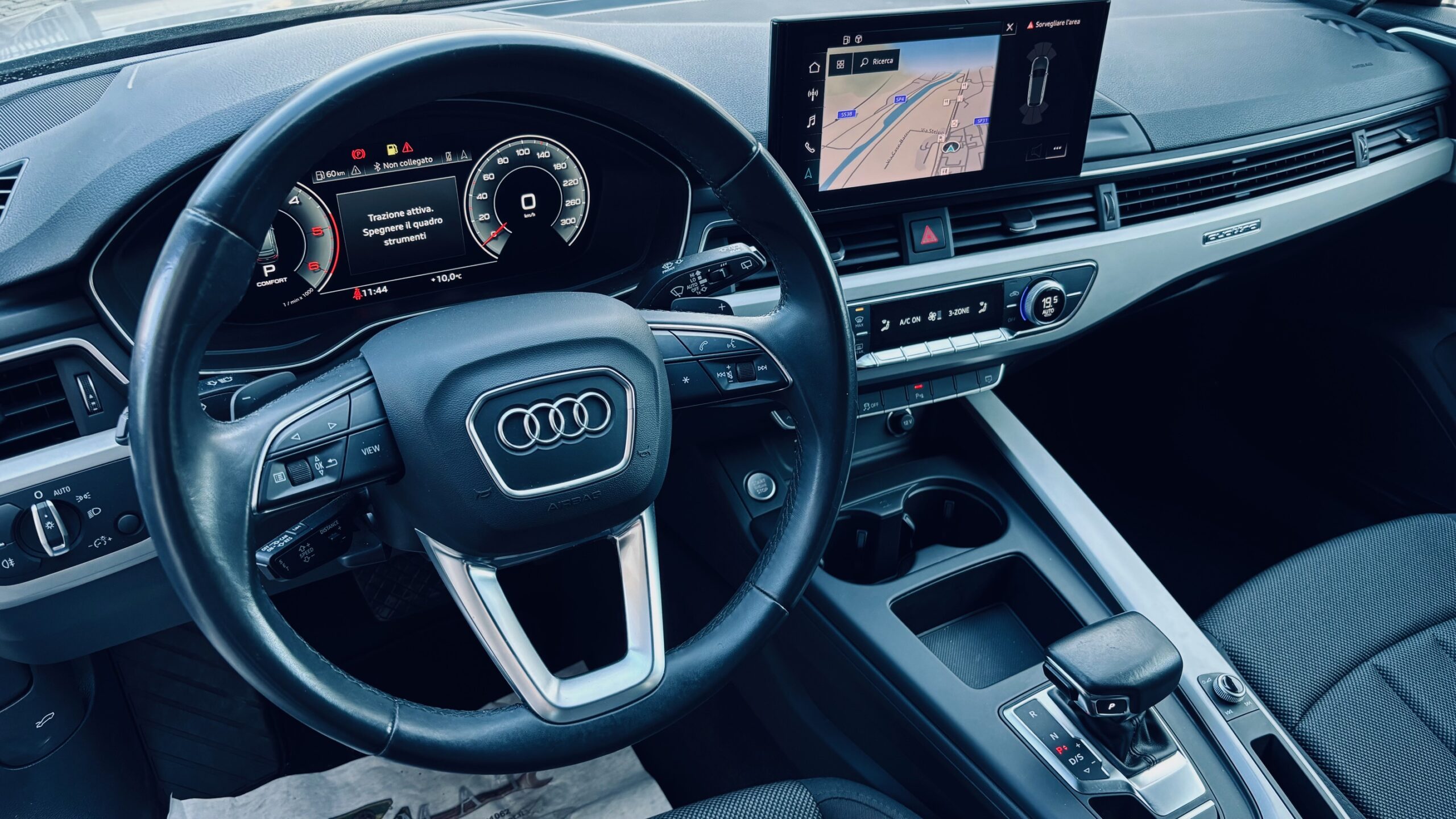 AUDI A4 Avant 2.0 Tdi Quattro S.tronic