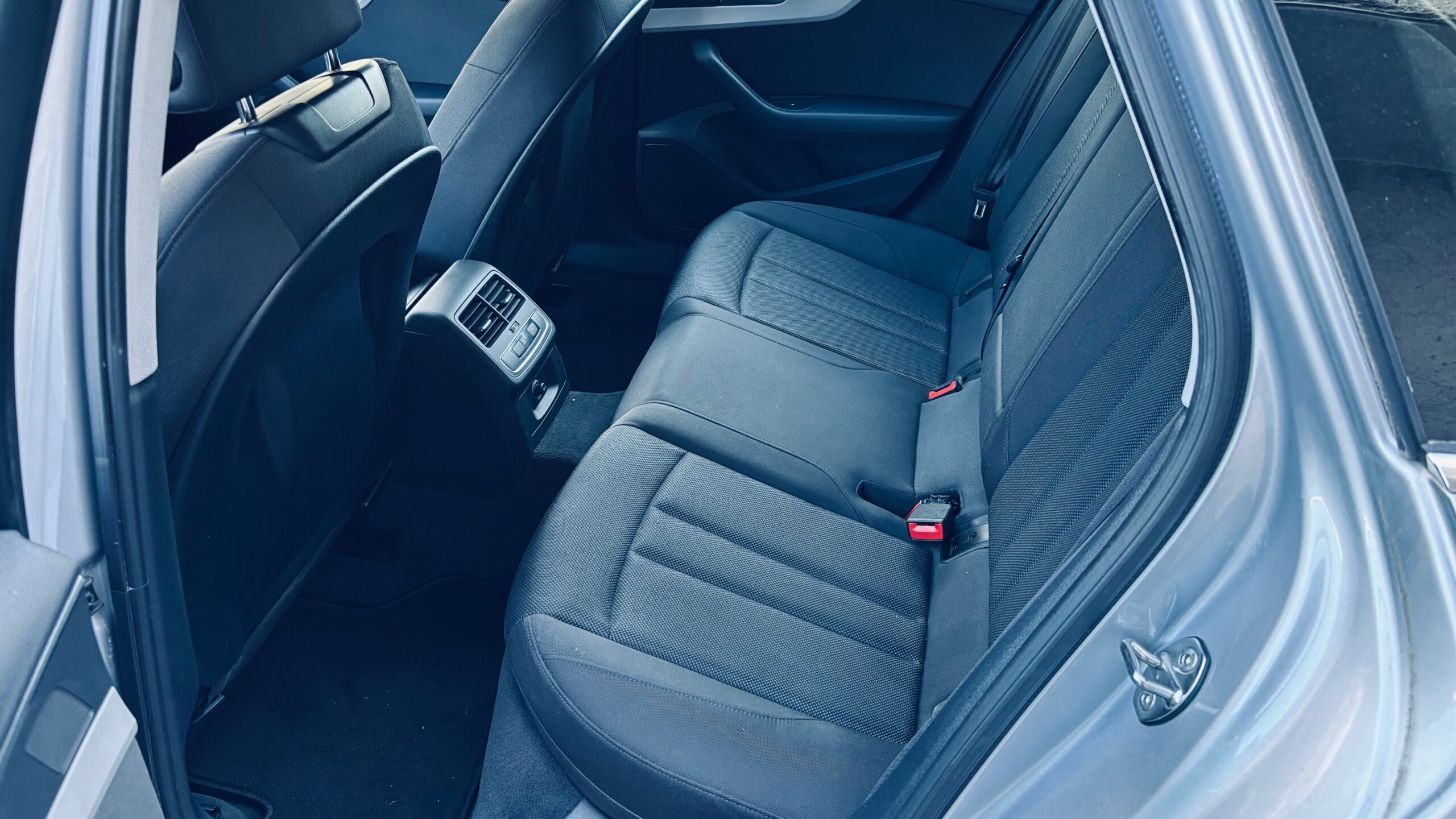 AUDI A4 Avant 2.0 Tdi Quattro S.tronic