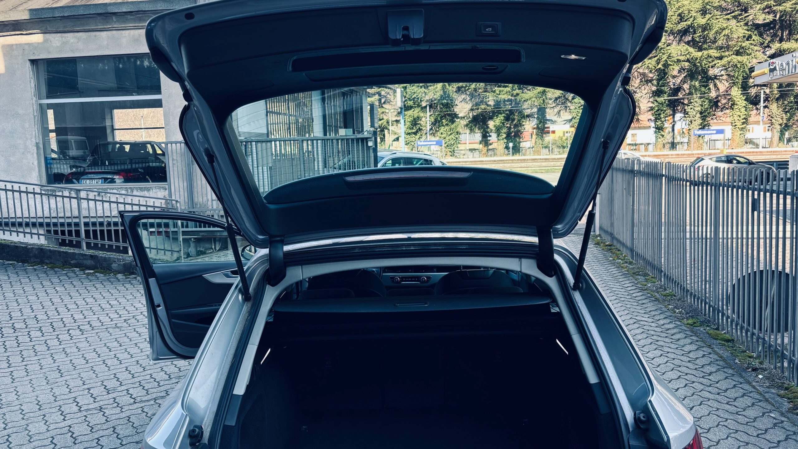 AUDI A4 Avant 2.0 Tdi Quattro S.tronic