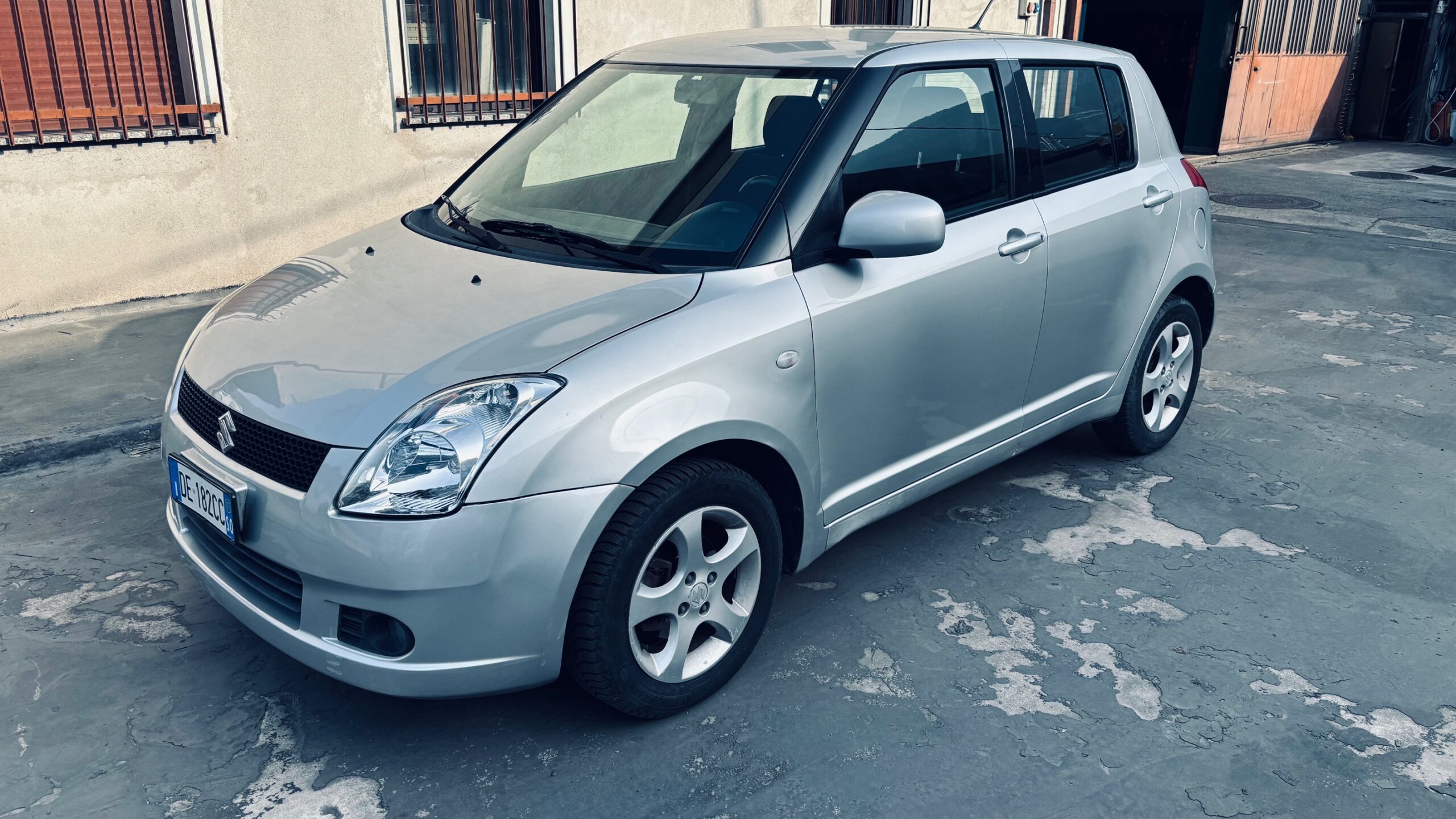 SUZUKI SWIFT 4X4