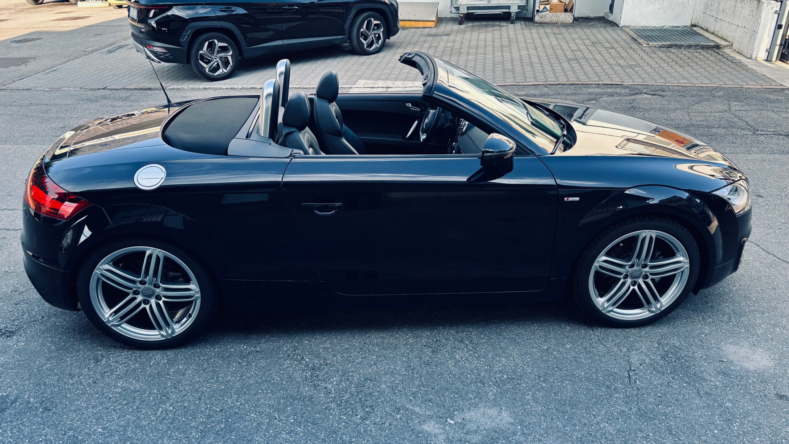 AUDI TT roadster quattro S-line