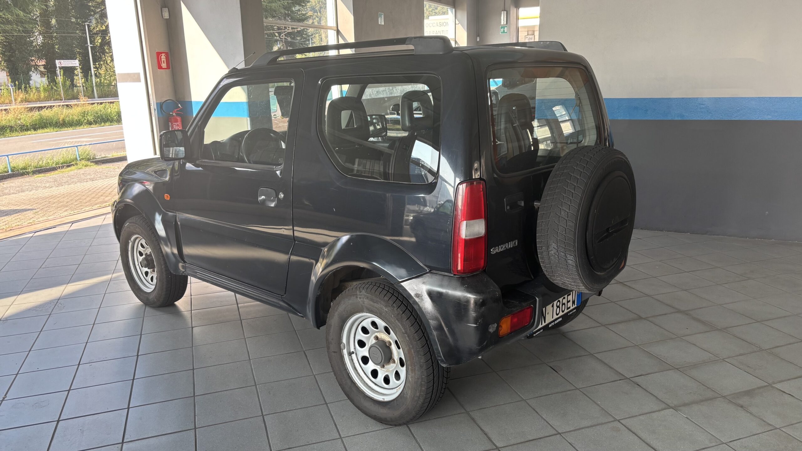 SUZUKI JIMNY