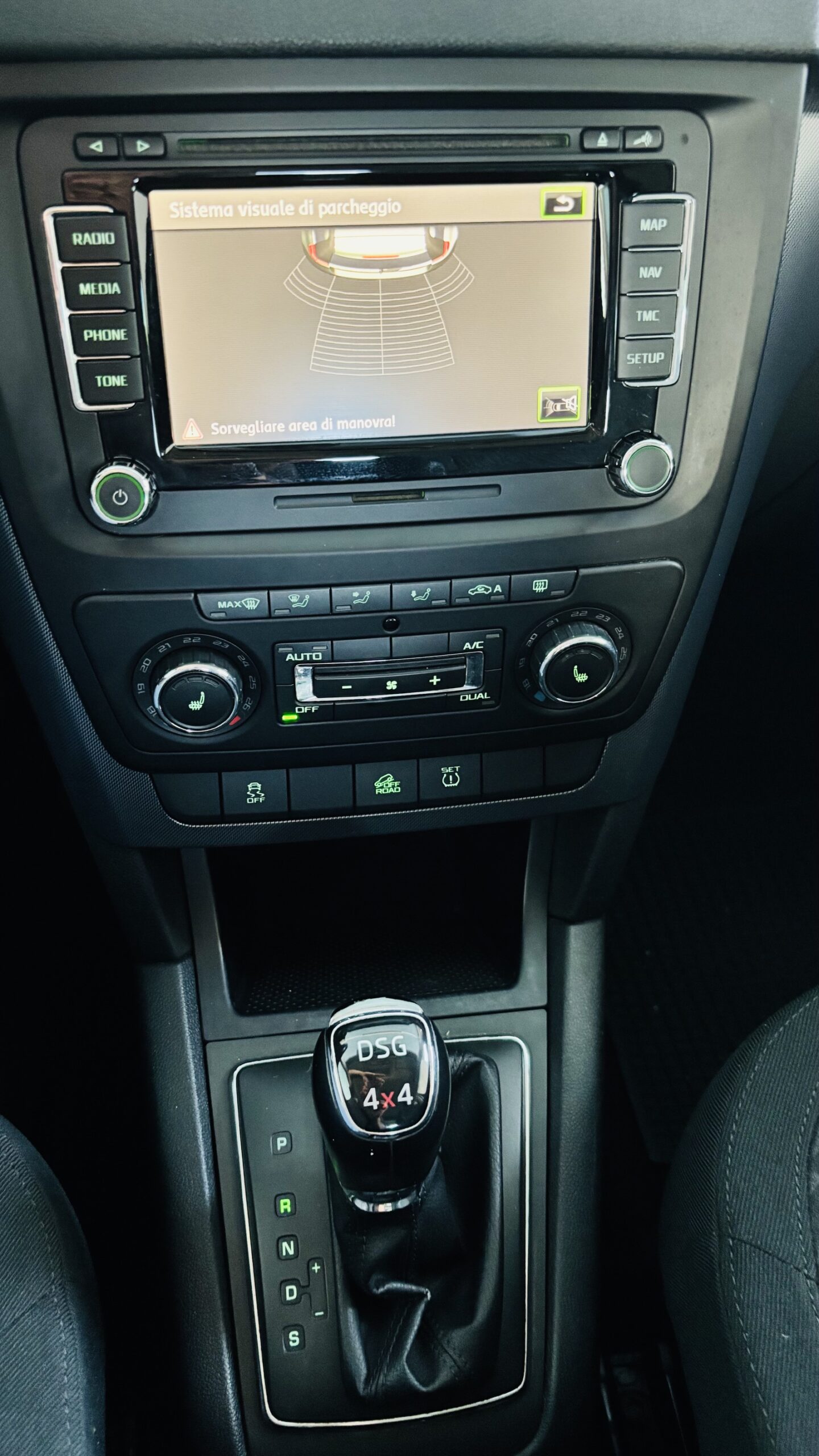 SKODA YETI 2.0 Tdi 170cv 4×4 DSG ELEGANCE