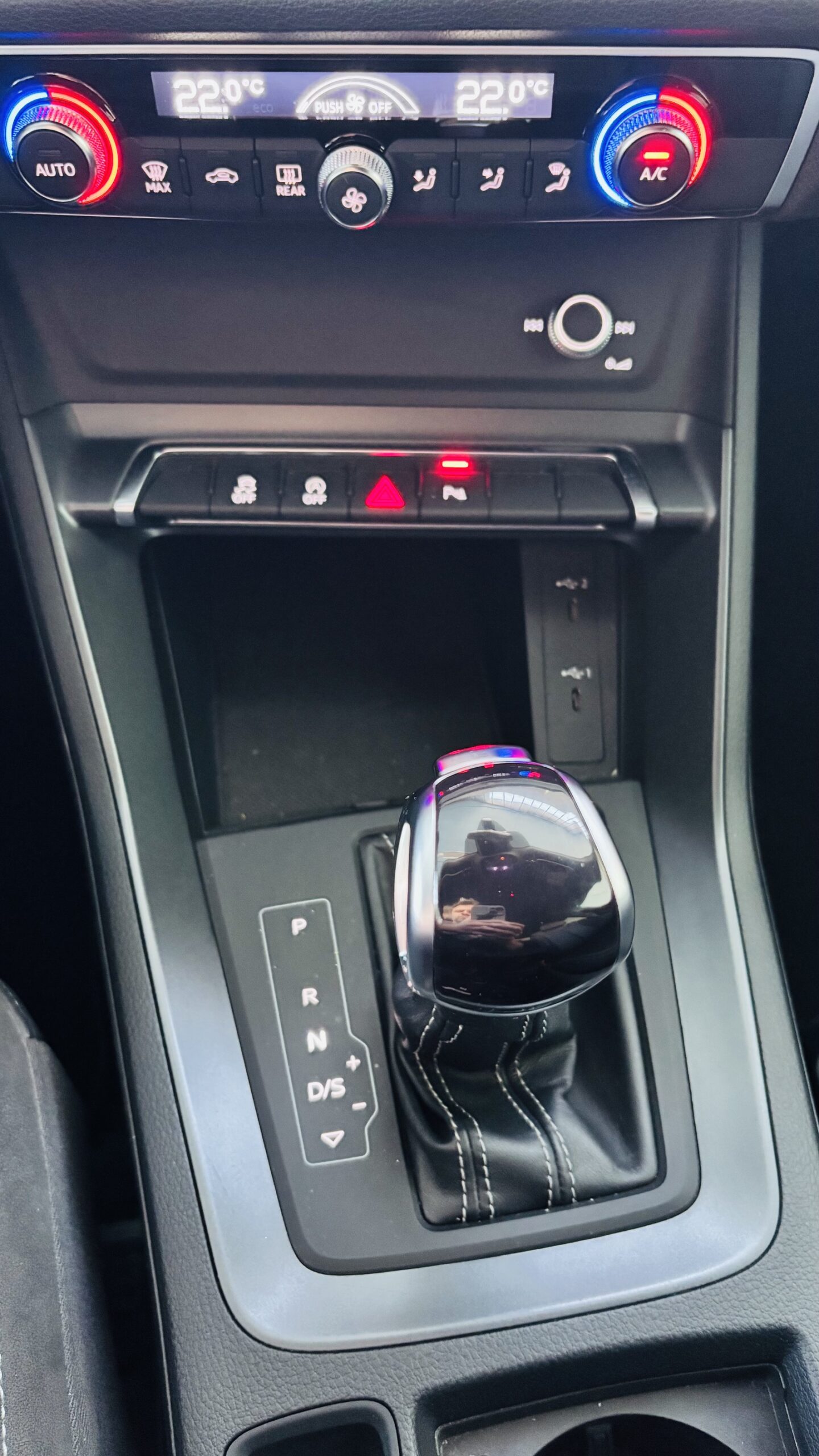 AUDI Q3 2.0 Tdi S-tronic quattro S-line